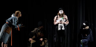 1 Sâmbătă, 8 noiembrie, ora 18.30
– Visul unei nopți de vară – Teatrul Național „Eugène Ionesco